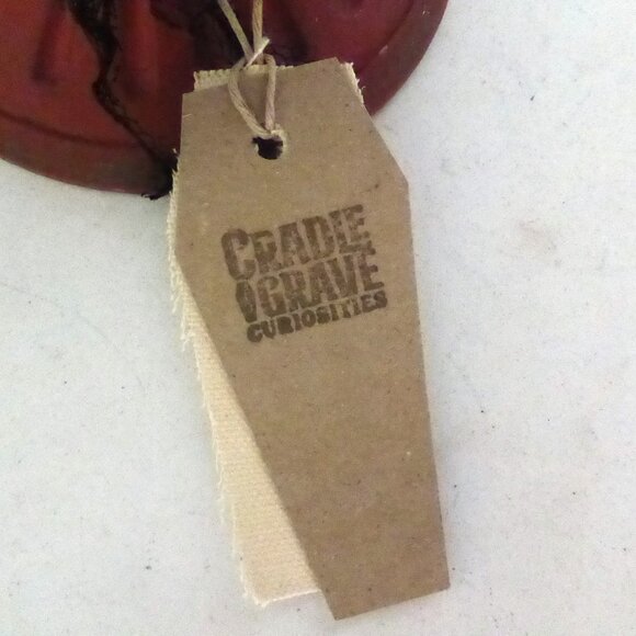 NEW DISNEY HAUNTED MANSION MADAME LEOTA CRYSTAL BALL PROP ODDITY - Picture 14 of 15